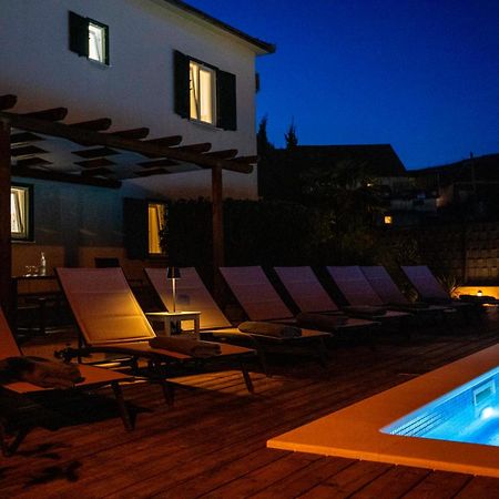 Apartment Laura Трогир Экстерьер фото
