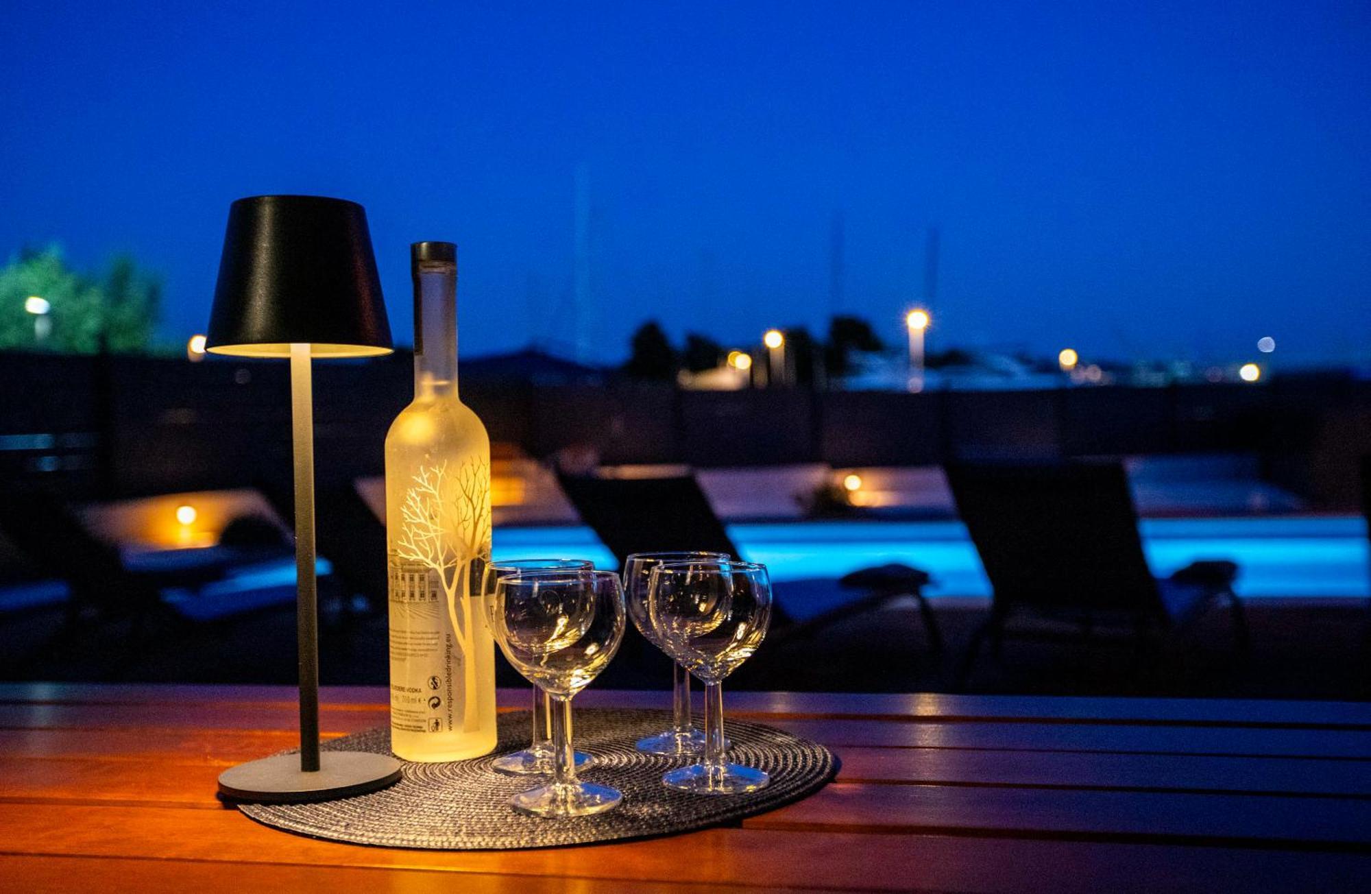 Apartment Laura Трогир Экстерьер фото