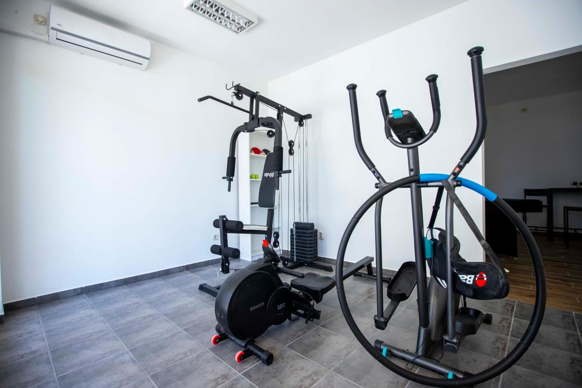 Apartment Laura Трогир Экстерьер фото